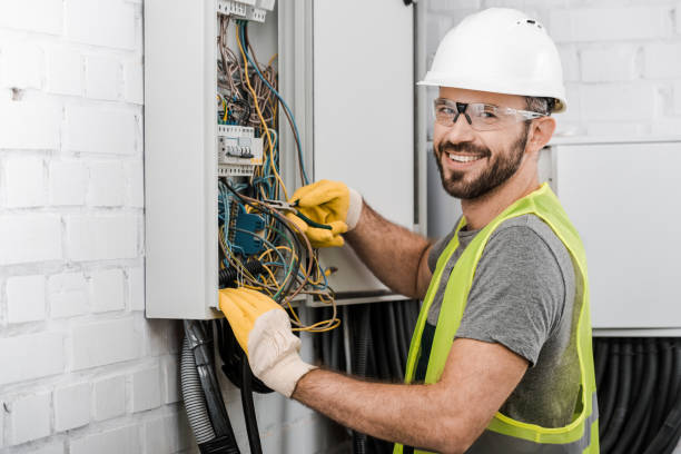 Best Licensed Electrician  in Shady Spring, WV